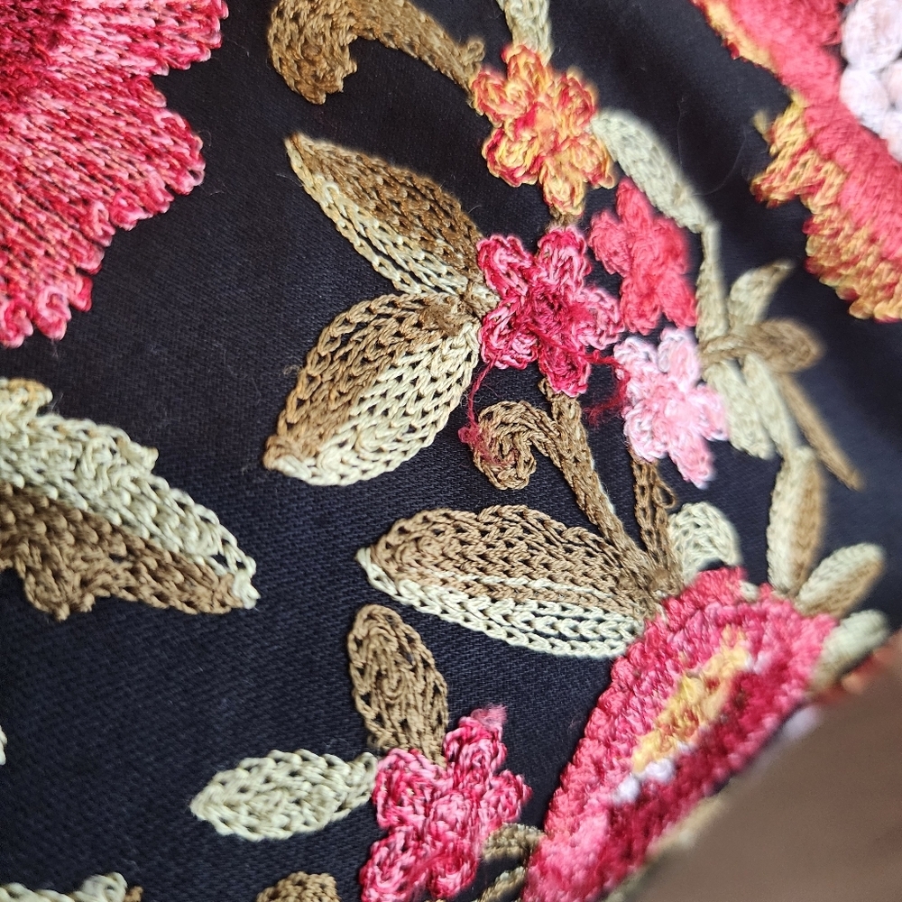 ANTROPOLOGIE KAROLINA CUT-OUT FLORAL MAXI BLACK DRESS Geisha Designs - Picture 14 of 16